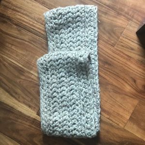 Infinity scarf, beige, thick knit